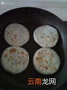 韭菜馅月饼的做法