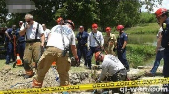 地下传怪声:消防员挖开后震惊的心都碎了(图文)