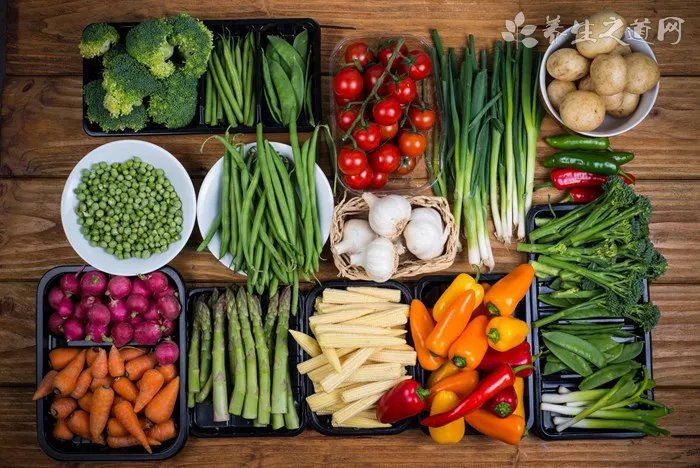 吉林西瓜价格暴跌 西瓜一次吃多少好