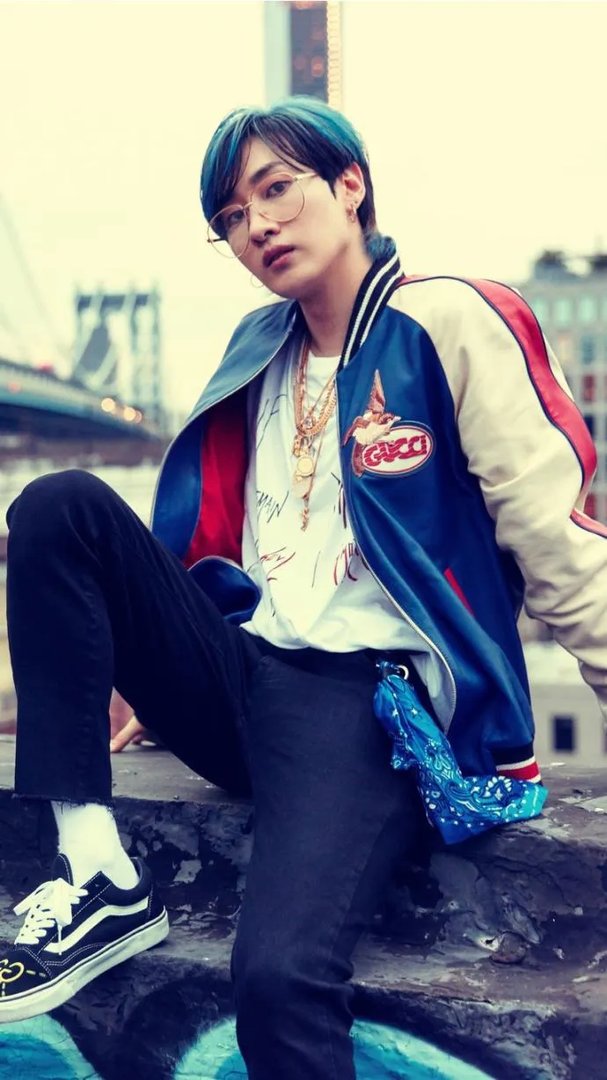 李赫宰iu照片是什么时候的事 在2009年3月份的凌晨三点