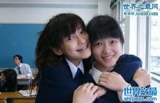 杨颖angelababy素颜照,素颜照比整容前还吓人