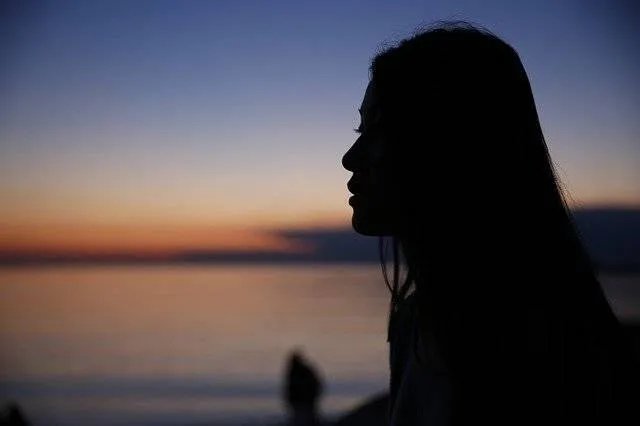 女生让男生随便诵自己的坤坤是什么意思网络用语
