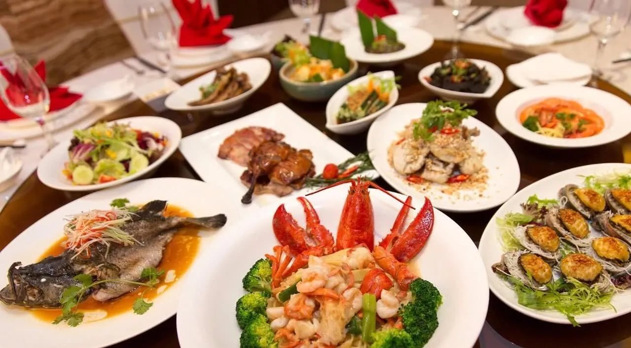 一人食小份制年夜饭需求增加，你们家的年夜饭是怎么样的？