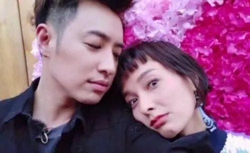 吴昕潘玮柏什么关系是真的在一起了 潘玮柏吴昕有猫腻私下无交流