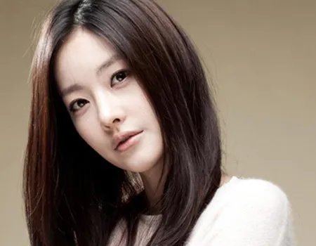 曝吴妍书李章宇热恋 执着夫妇昔日亲密照大曝光