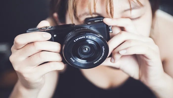 偏振镜的作用 偏振镜的作用及效果