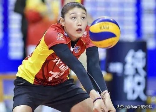 朱婷说金软景一直是自己的偶像,金软景则说朱婷一传不如自己,对此你怎么看?