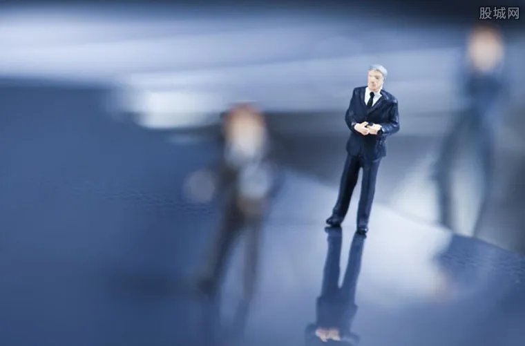 张陶家庭背景很强大？ 他的父亲是张新侠吗