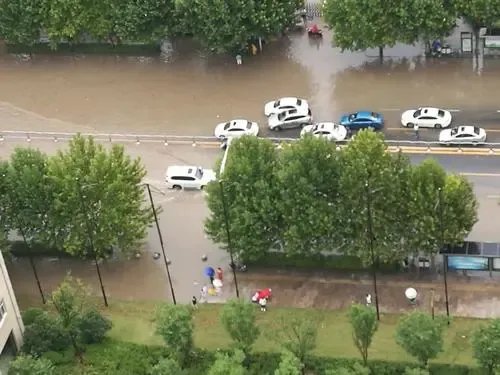 郑州暴雨失联技术员遇难，这件事对死者的妻子来说是多大的打击？