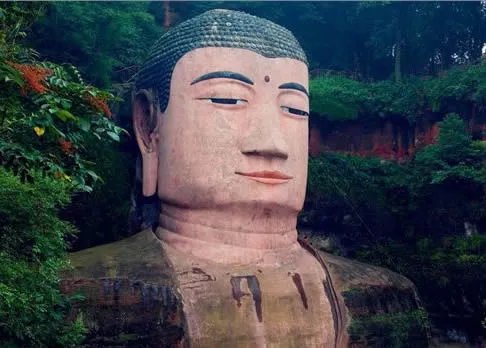 乐山大佛闭眼事件 惊天骇闻大曝光