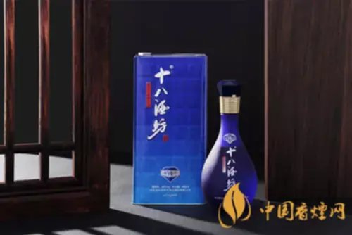 十八酒坊蓝钻有几种 十八酒坊蓝钻多少钱一瓶零售价