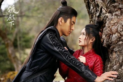 王大陆回应节目上抱李沁,是否是网友的过度解读?