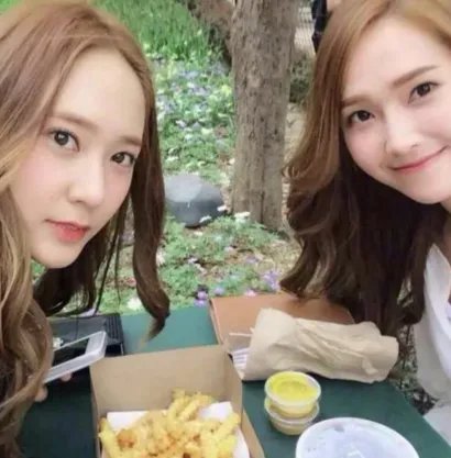 郑秀妍偷郑秀晶的钱 揭秘郑秀妍被退团真相