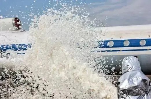 麦当劳等快餐包装中检出致癌物质，麦当劳是如何回应的？