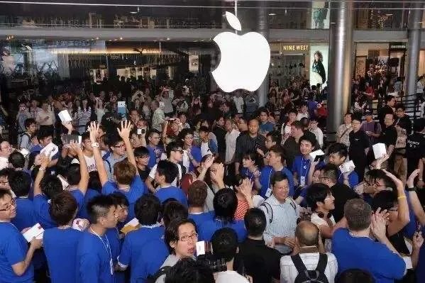 如何看待iPhone12首批货已售罄?