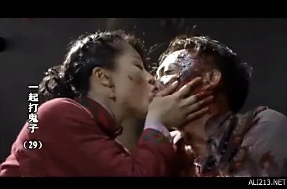 “银妹再爽一次!”抗日神剧《一起打鬼子》槽点满满