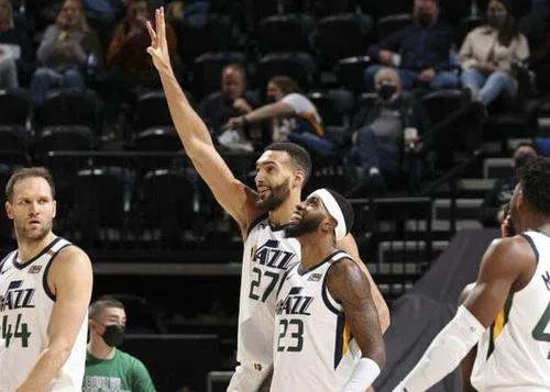 安东尼戴维斯的臂展十分恐怖,除了他还有哪些以臂展见长的球员?