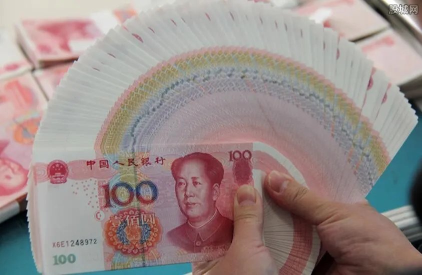 广东一公司给员工涨薪28% 网友直呼“中国好老板”