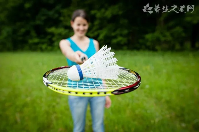 男孩溺亡告8同伴 遇到溺水怎么办