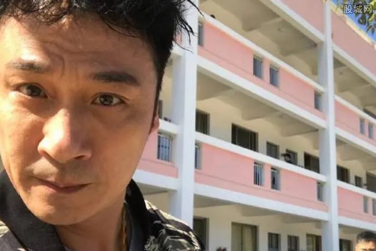 吴镇宇微博骂曹格怎么回事？揭秘费曼受伤原因