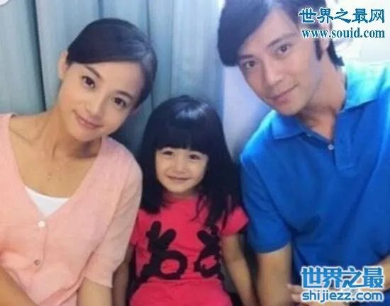 刘楚恬爸爸刘毅森照片曝光，一家人都是绝对的高颜值 