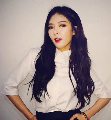 揭秘宋茜和泫雅事件始末 《青春不败》泫雅骂宋茜？