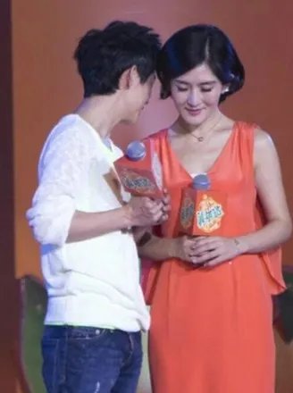 台综康熙来了何炅谢娜 上康熙再次引起争议