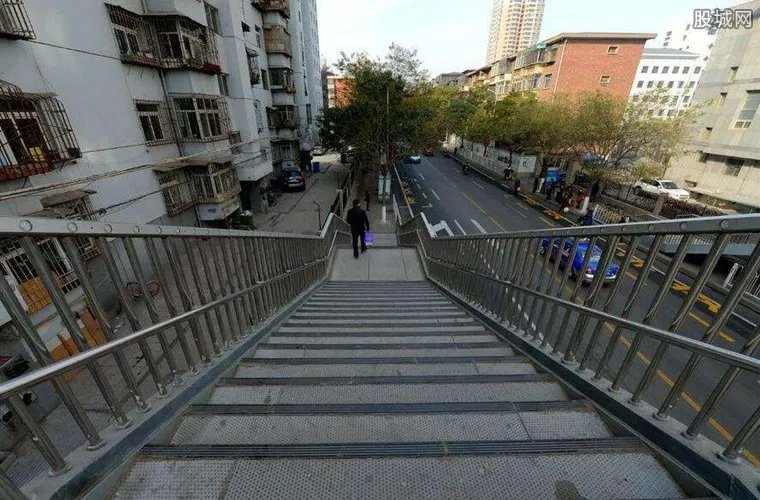 最牛房产现身杭州 360万元购入现竟售价1亿