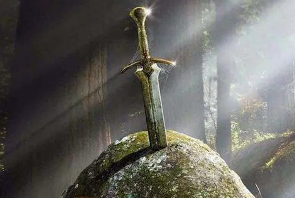 英国允许拔出石中剑吗:允许拔出(自制的石中剑曾被偷)