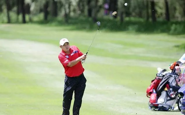 刘国梁携爱女出战是要参加什么比赛？