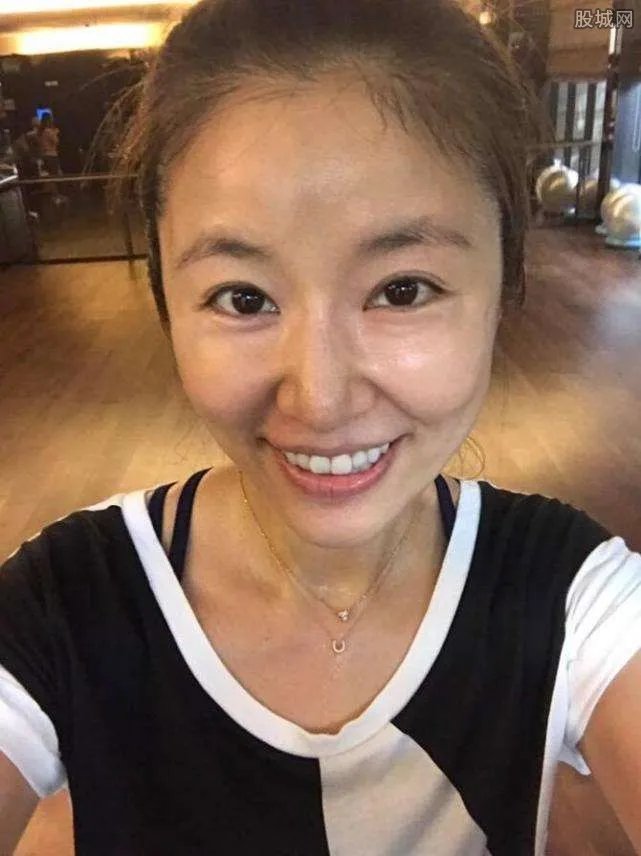 苏有朋反悔拒娶林心如 拖了十八年为何不娶她