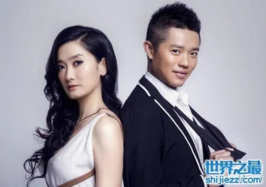 杨魏玲花和曾毅睡觉图片，两人都不是对方的菜 