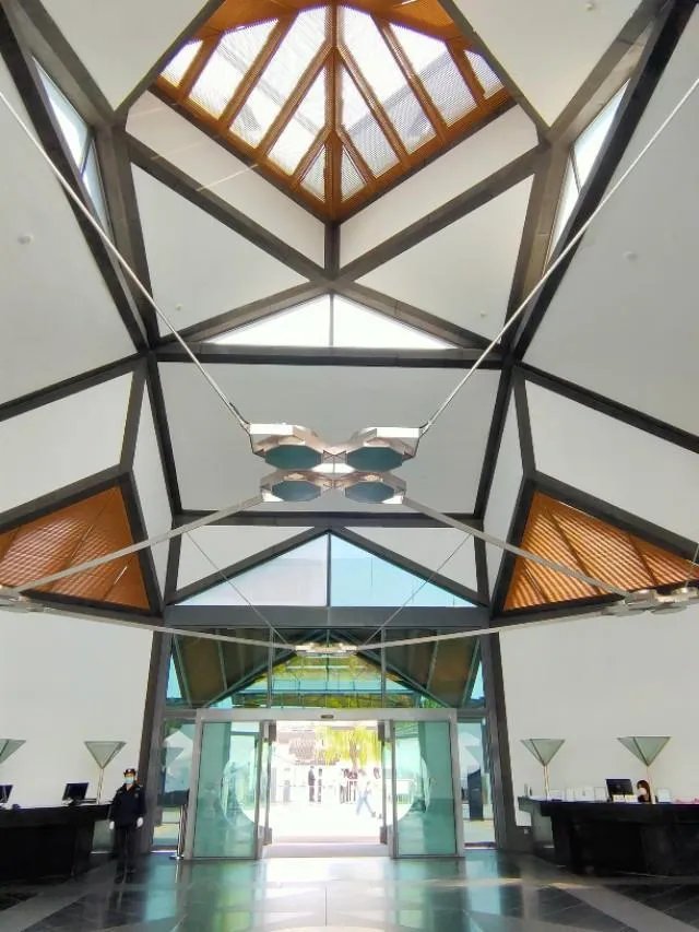 国家提出跨省旅游等暂不恢复，你家附近哪些景点适合出游呢？