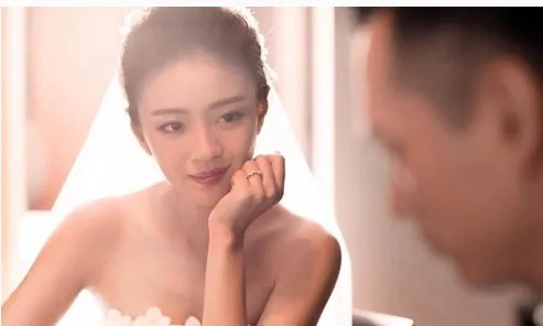 陈荣炼有老婆是真的吗 ?