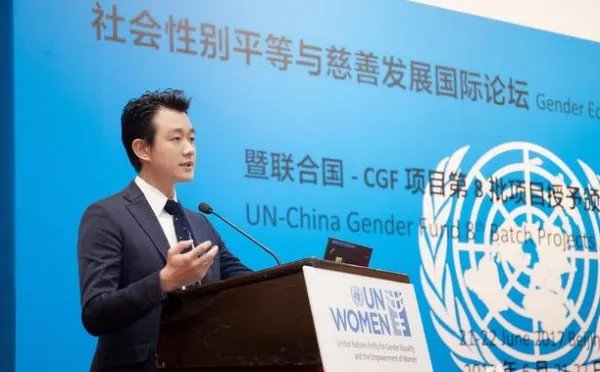 佟大为为女性发声?