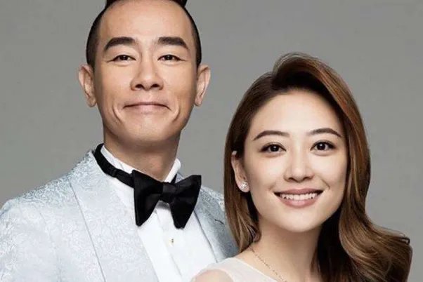 娱乐圈十大恩爱夫妻排行榜：邓超/孙俪上榜，第十“神仙爱情”