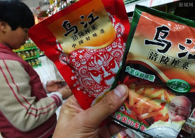 涪陵榨菜推出888元高端礼盒 转售可赚600余元