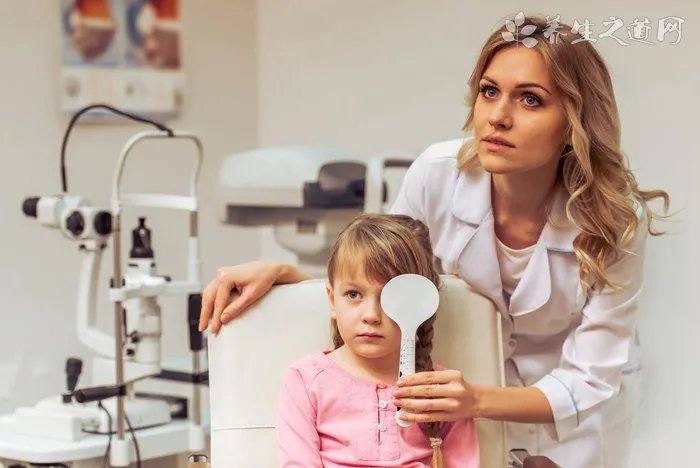 怀化救护车遇车祸 如何预防交通事故的发生