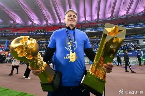 武汉三镇主帅考虑执教国足：前提是各方面都能满意