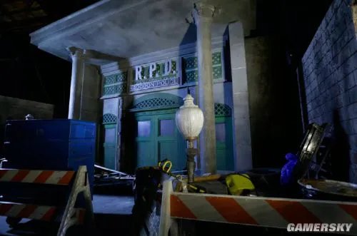 《生化危机》主题公园场景图 体验万圣惊魂夜