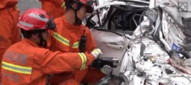 京昆高速7车连撞具体情况怎么样?