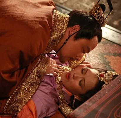 铜雀台伊能静邱心志床戏曝光 两人床戏细节被曝光