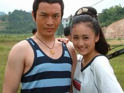 黄晓明为什么讨好刘芸两人什么关系交往过吗 黄晓明刘芸分手原因