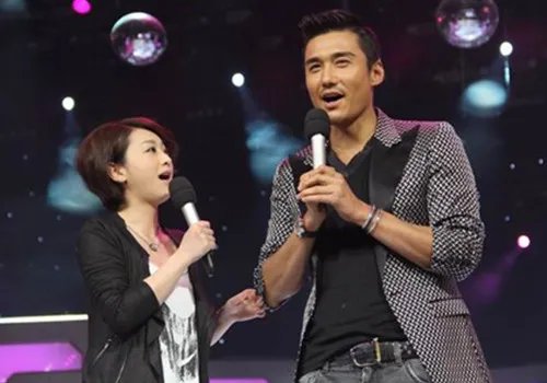 快乐大本营天天有喜剧组搞笑来袭 与快乐家族一起乐翻现场