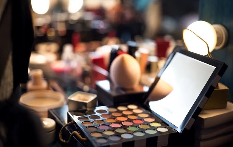 美妆店加盟费用大概多少 美妆店加盟费多少钱