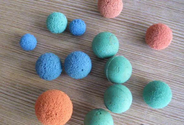 红色海绵球是什么