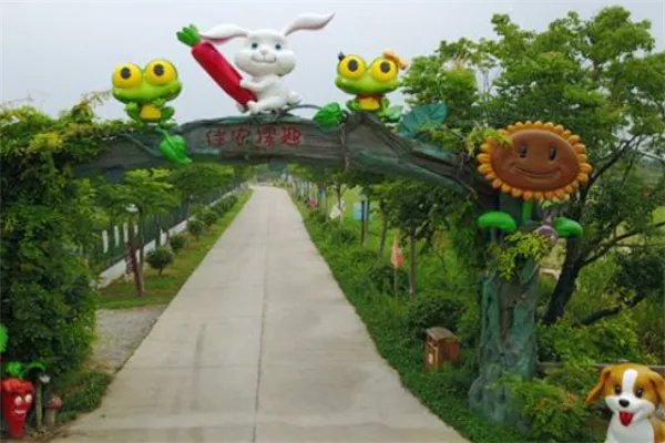 北京十大吃喝玩乐排行榜:谭家大院上榜,第二有超多主题