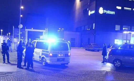 瑞典城市发生爆炸是什么原因？