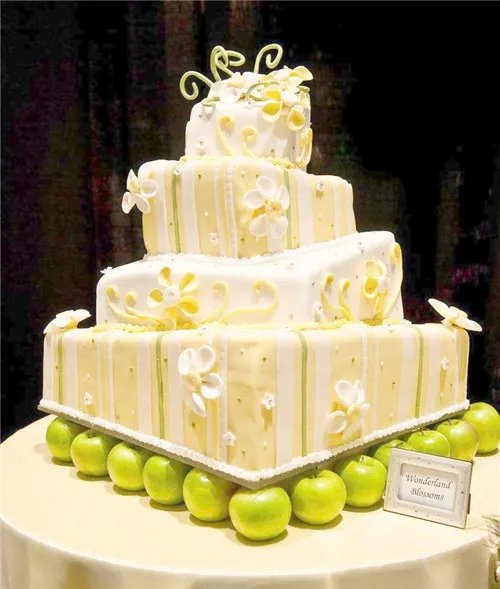 婚礼蛋糕团购怎么样 团购时要注意什么