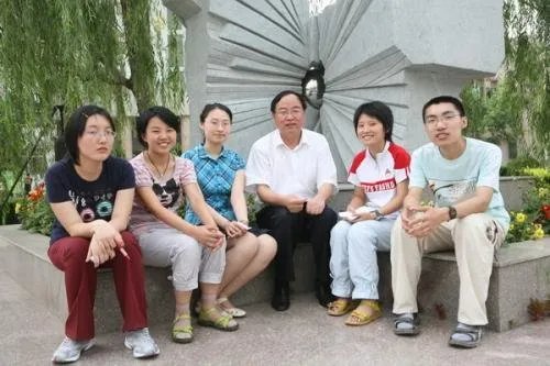 江苏高考文科第一名,为何无缘清华北大?